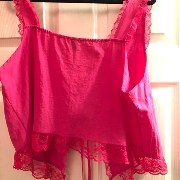 Hot Pink Top New Never Worn Size L - Picture 6 of 7